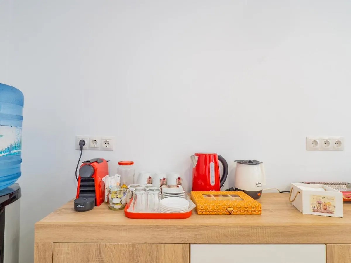ゲストハウス Cubo'S Hostal William'S Sunny 4 With Breakfast トレ・デ・ベナガルボン