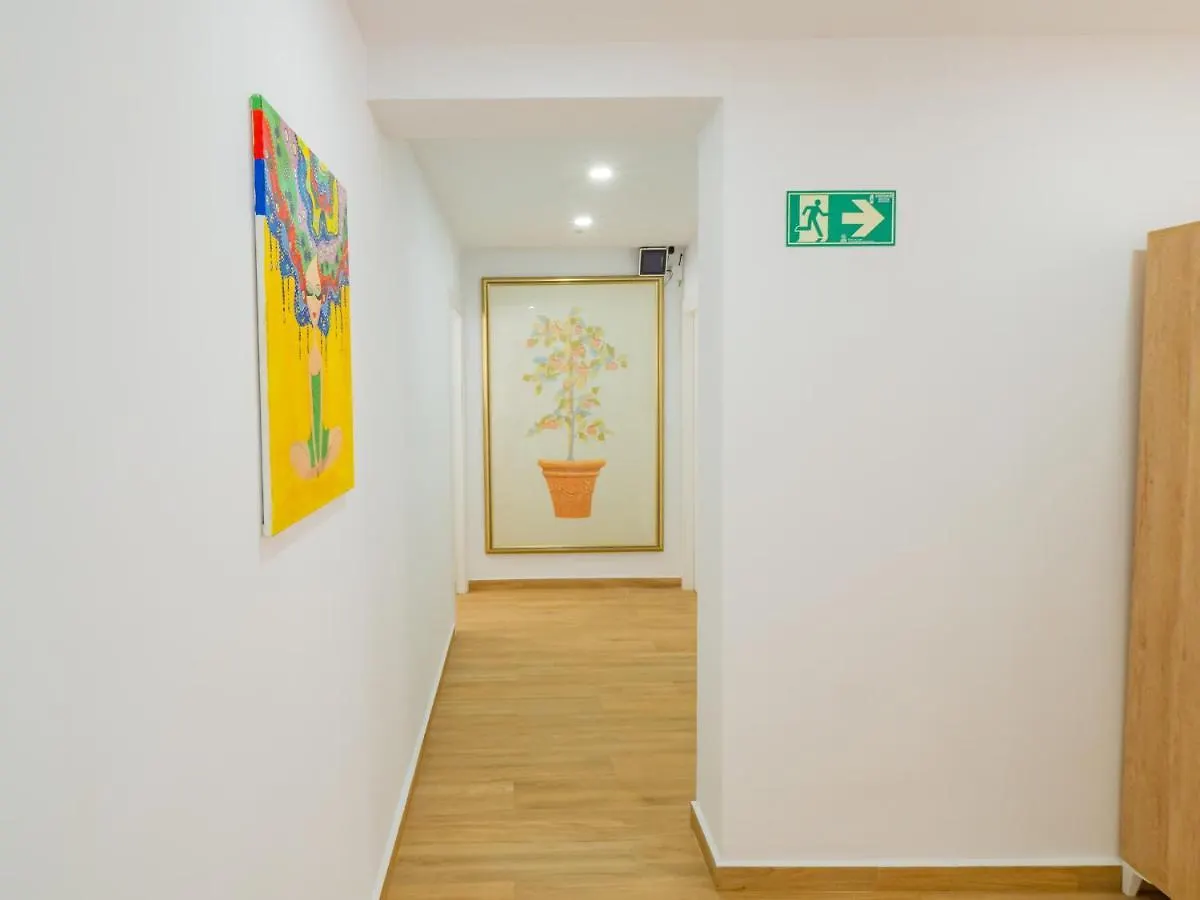 Cubo'S Hostal William'S Sunny 4 With Breakfast トレ・デ・ベナガルボン