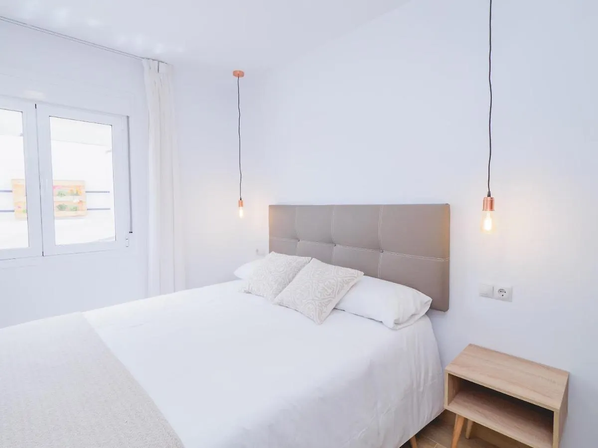 Cubo'S Hostal William'S Sunny 4 With Breakfast Torre de Benagalbon 0*,  Spain