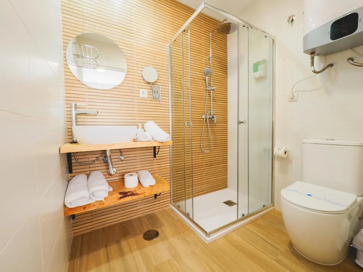 Guest house Cubo'S Hostal William'S Sunny 4 With Breakfast Torre de Benagalbon